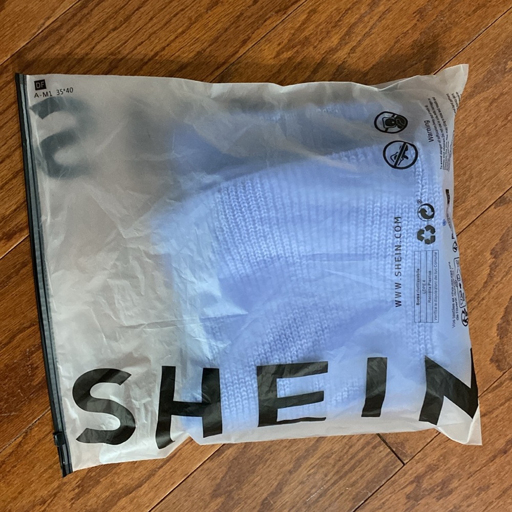SHEIN Periwinkle High waste sweater pants with bag - Size medium - Picture 8 of 9